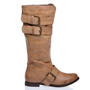 Shoe Dazzle Blake Boots